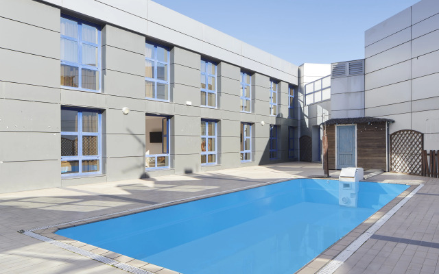 Iraipe Logroño Hotel