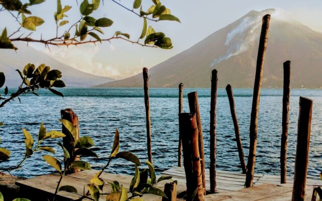 Baraka Atitlan - Lake & Beach