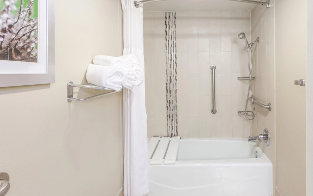 Holiday Inn Hotel & Suites Oklahoma City North by IHG