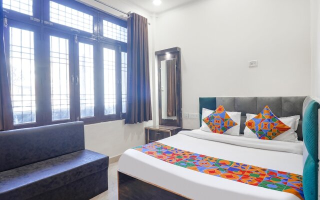 Fabexpress Royal Villas