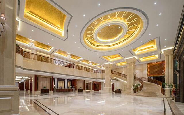 Venus Royal Hot Spring Hotel