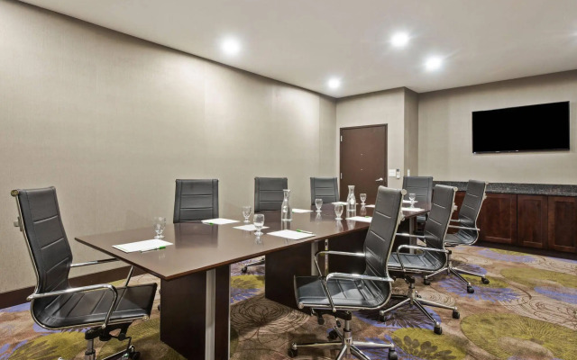 Holiday Inn Harrisburg East by IHG