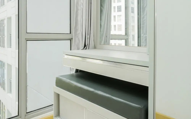 Comfort Studio Apartment at M-Town Residence Serpong