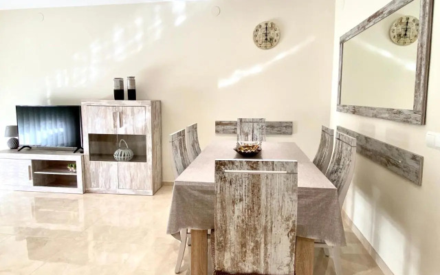 Apartamento bonito cerca de la playa