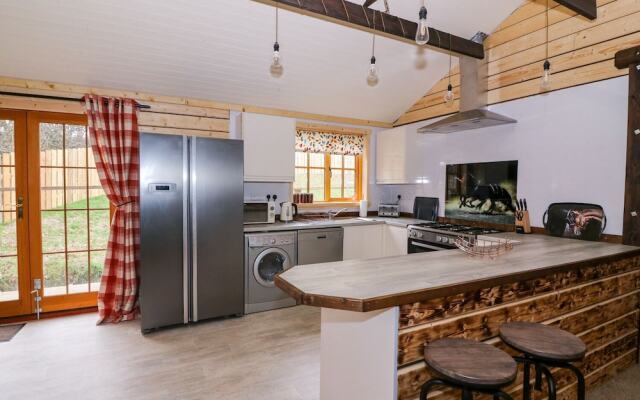 The Paddock, Llanbrynmair