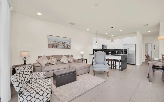 1447RETREAT , Clermont , US
