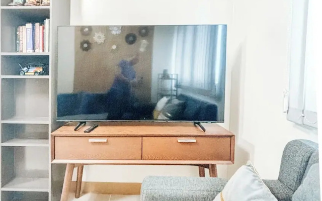 Spacious Comfort & Charm