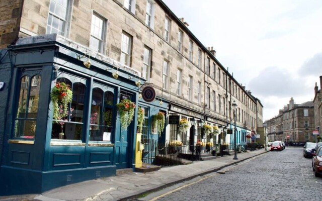 1 Bedroom Apartment in Edinburgh West End