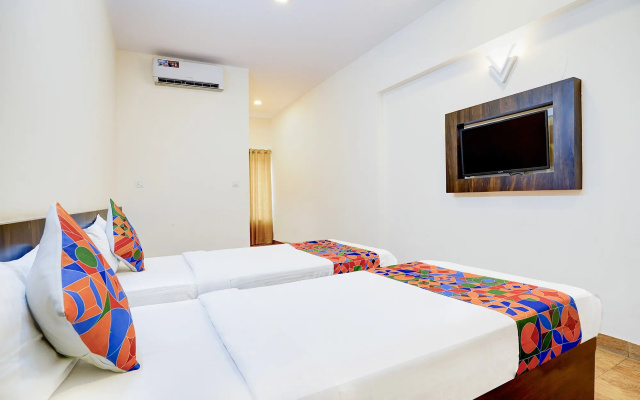 Fabhotel Grk Comforts