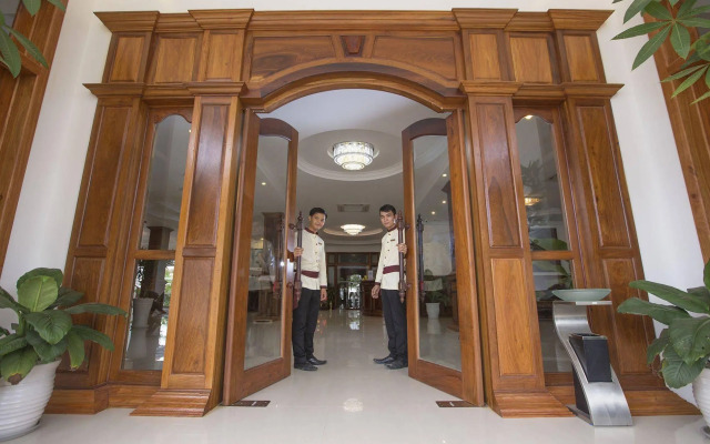 Sokharoth Hotel