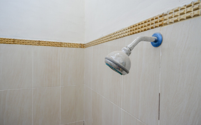 RedDoorz @ Jalan Pattimura Palu