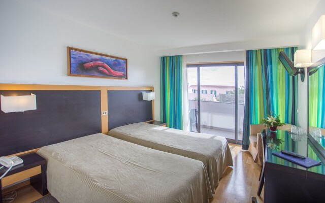 Hotel Antillia