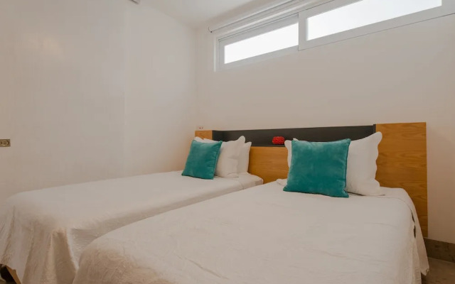 Oceana-314 by Playa District