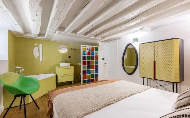 Joyful Apartment, 2br/6p Heart of Paris - Louvre