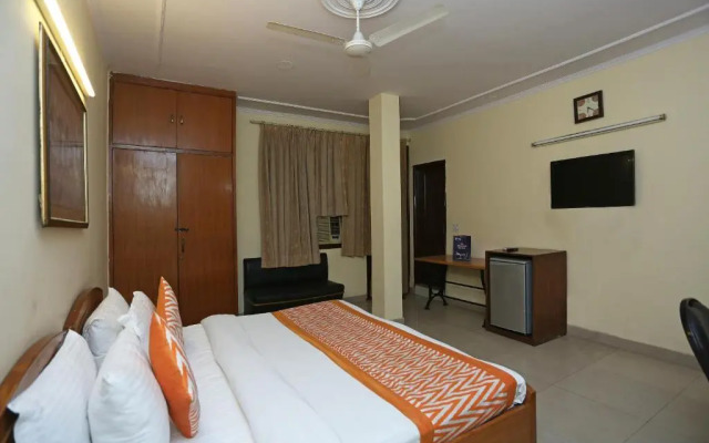 OYO Rooms Govindpuri Metro