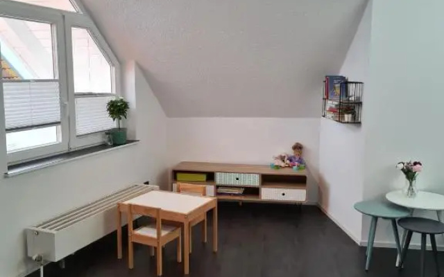 Maisonette-Wohnung mit Balkon