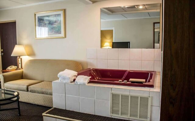 Baymont by Wyndham Youngstown