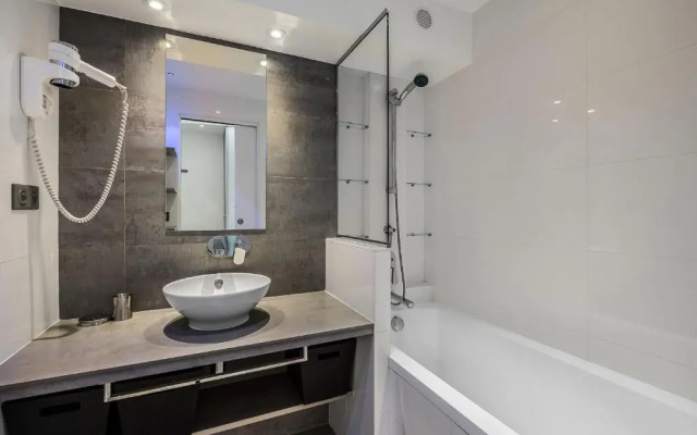 Appartement Val-d'Isère, 4 pièces, 8 personnes - FR-1-567-9