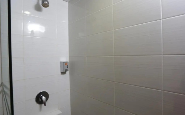 RedDoorz @ Sunset Road Kuta