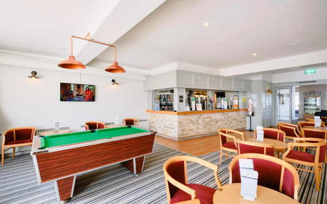 Kilbirnie Hotel