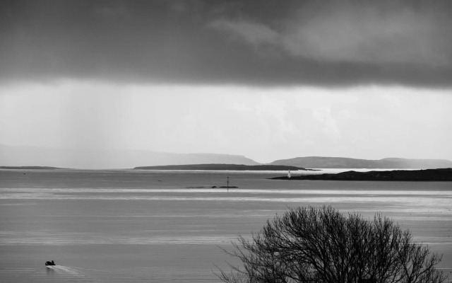 Schull Harbour Hotel & Leisure Centre