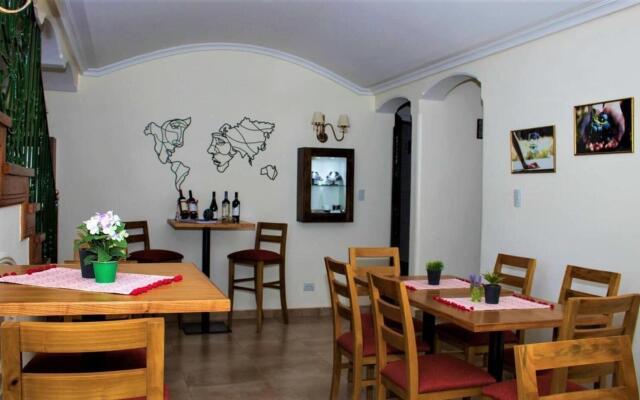Chiara Lodge