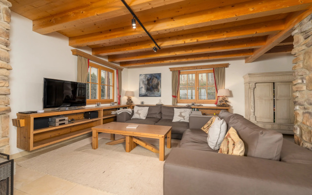 AvenidA Panorama Chalet by Alpin Rentals