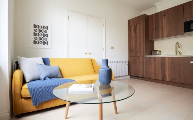 Sonder Kensington Town House