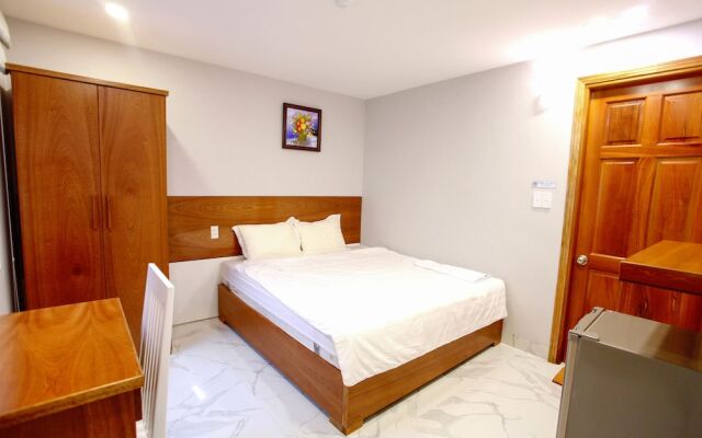 Vui Hotel and Apartment