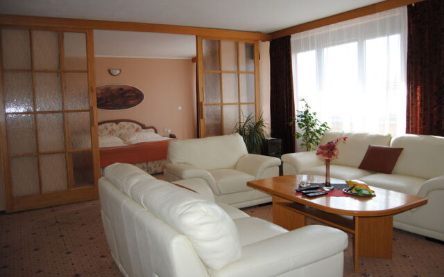 Hotel Panon