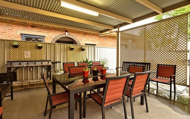 Central Yarrawonga Motor Inn