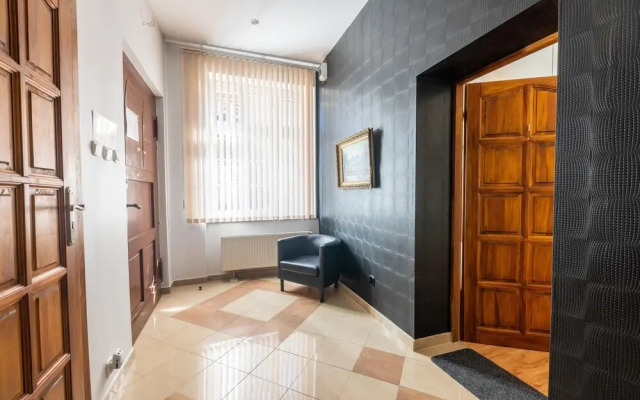 Victus Apartamenty - Book 1