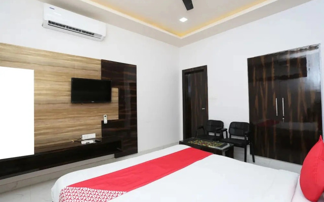 Hotel The Marvellous by OYO Rooms