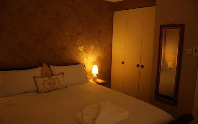 The Rowan Hotel