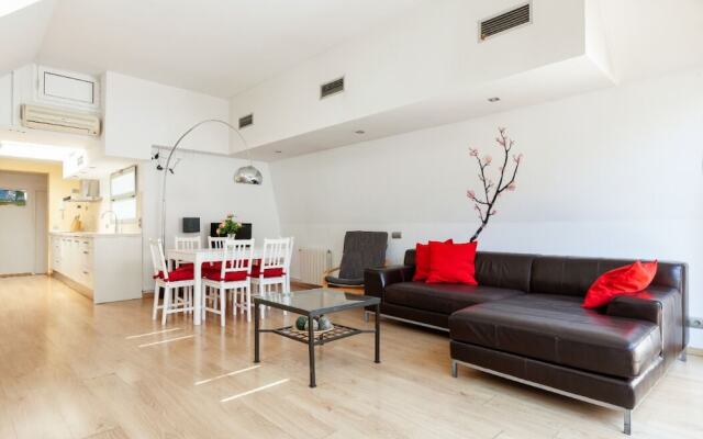 Centric Apartment Barna