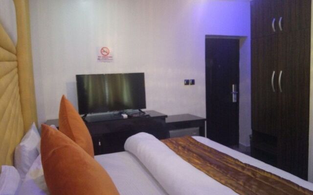 Kings & Queens Hotel