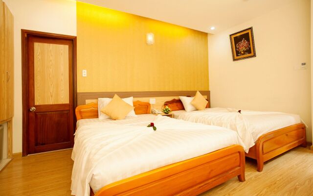 Galaxy 3 Hotel