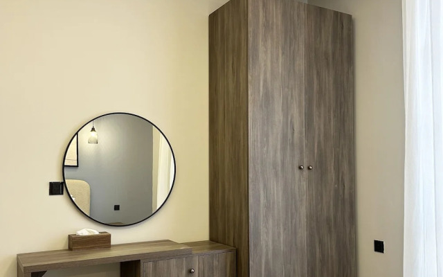 Kease Malqa E-9 Royal Touch  GZ90