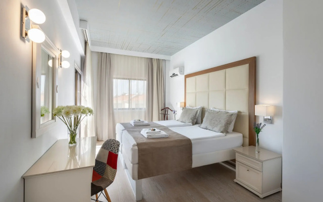 King Jason Paphos - Designed for Adults By Louis Hotels