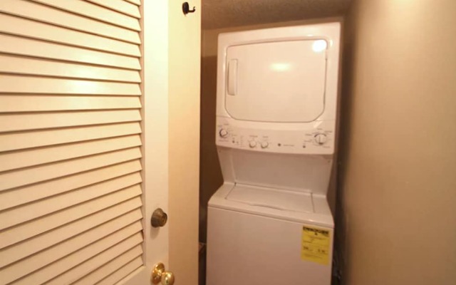 Regency Towers 1013 - Two Bedroom Condo