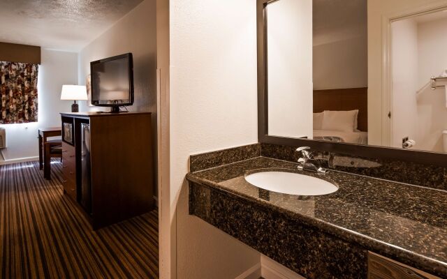 Best Western Clovis Cole