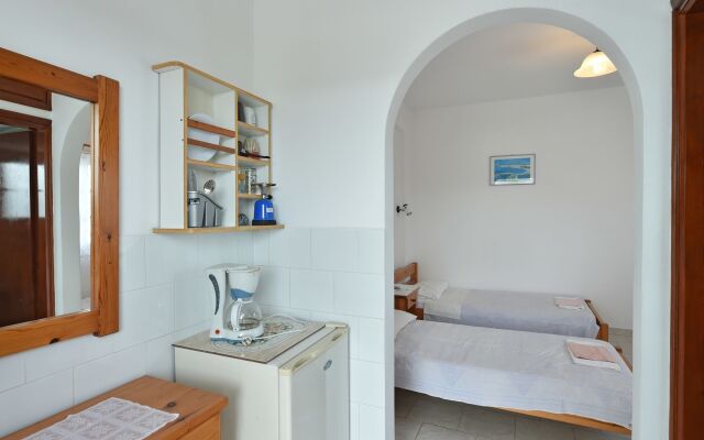 Nikolas Naousa Guesthouse