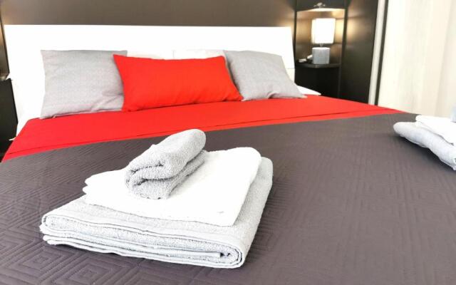 Don Carlo Casa Vacenze