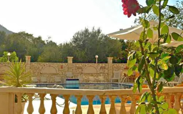 Rodini Beach Hotel