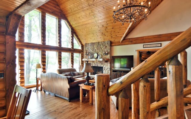 Lumberjack Lodge