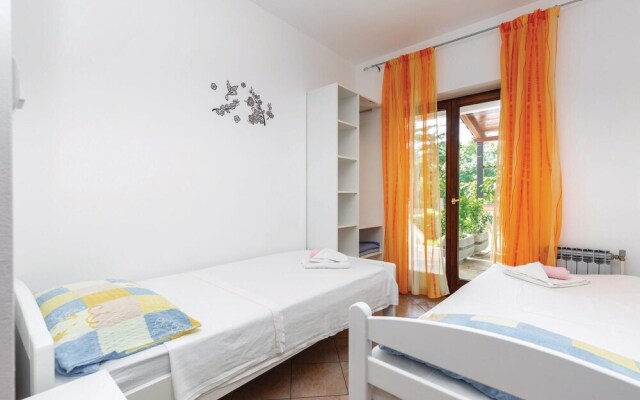 Amazing Home in Jadranovo With Wifi and 2 Bedrooms