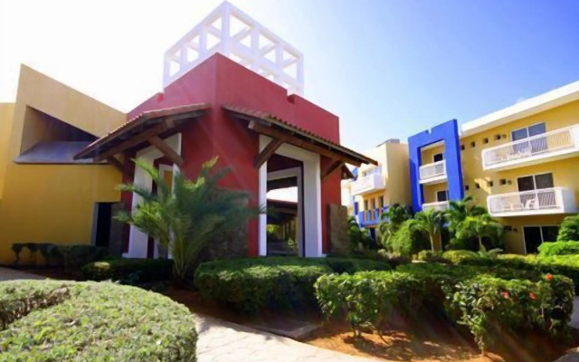 Hesperia Playa el Agua