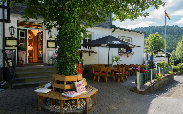 Gasthof Zur Hohen Hunau