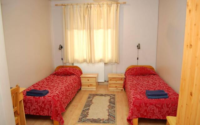 Aleksandri Hotel