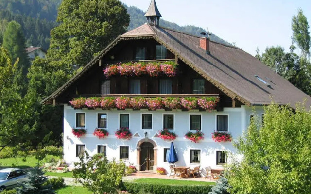 Pension Hohenau